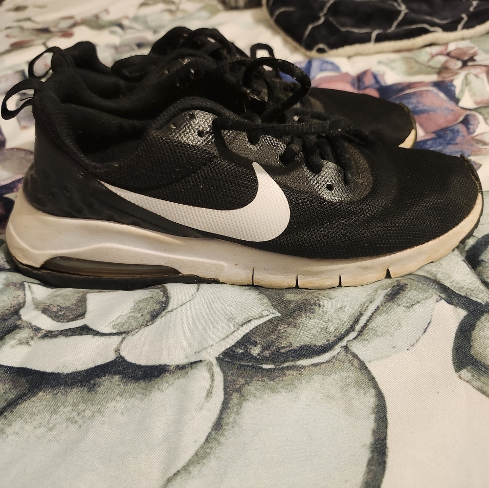 Nike Air Max Motion